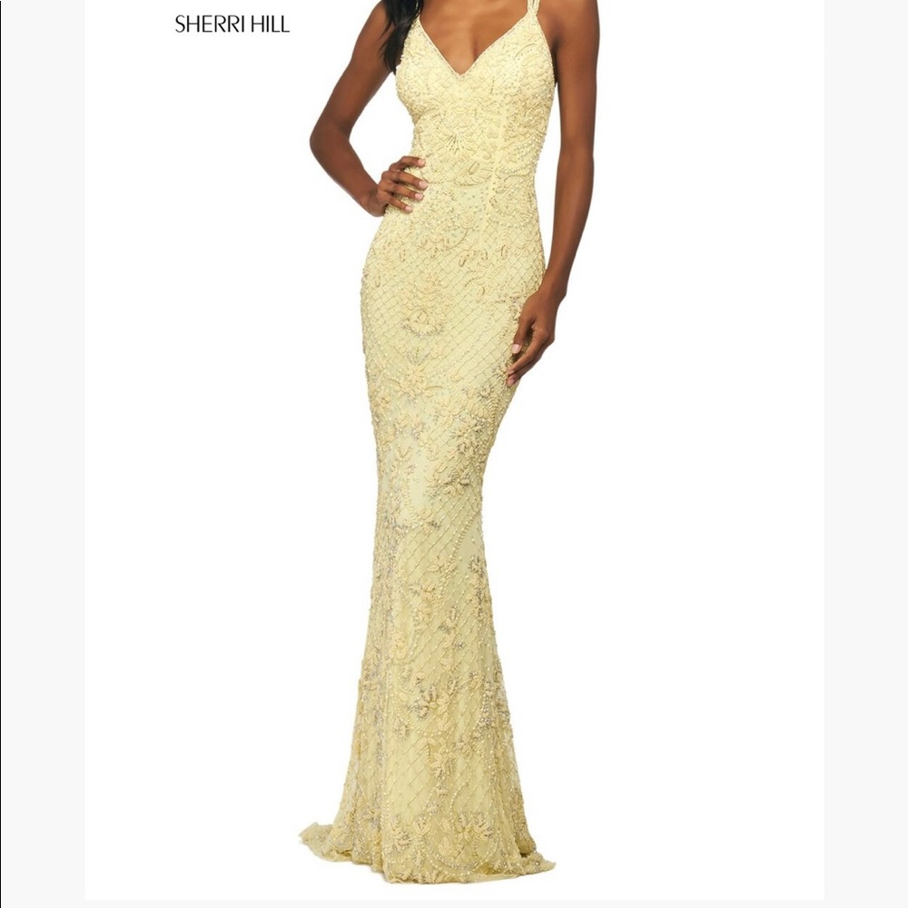 prom / formal dress
